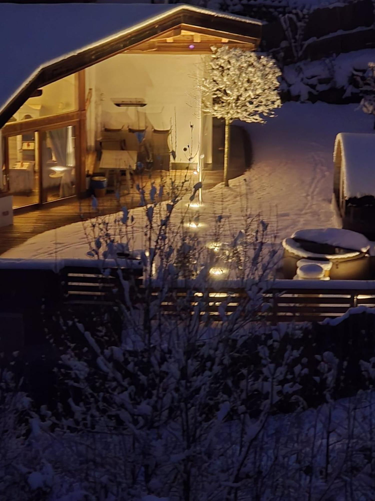 Chaletserlesblicktirol Mieders Ngoại thất bức ảnh